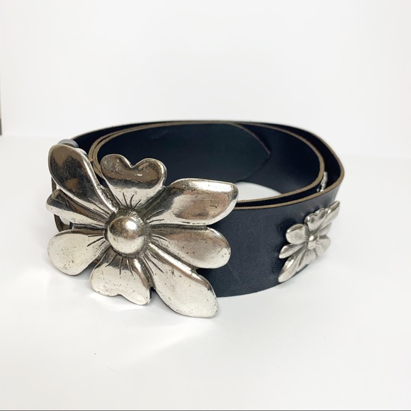 Antoniazzi Firenze Italy leather flower buckle XL - Picture 2 of 7